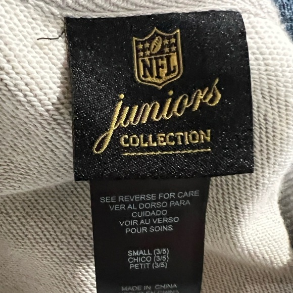 Girls New England Patriots NFL Juniors Collection Crewneck Sweatshirt - Picture 5 of 5